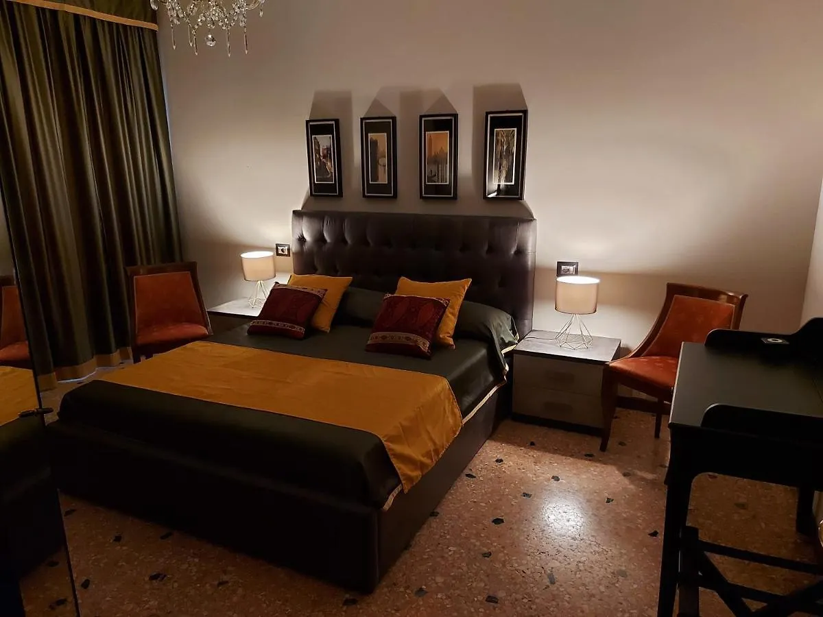 Antico Rio Acqua Dolce Apartment Venice