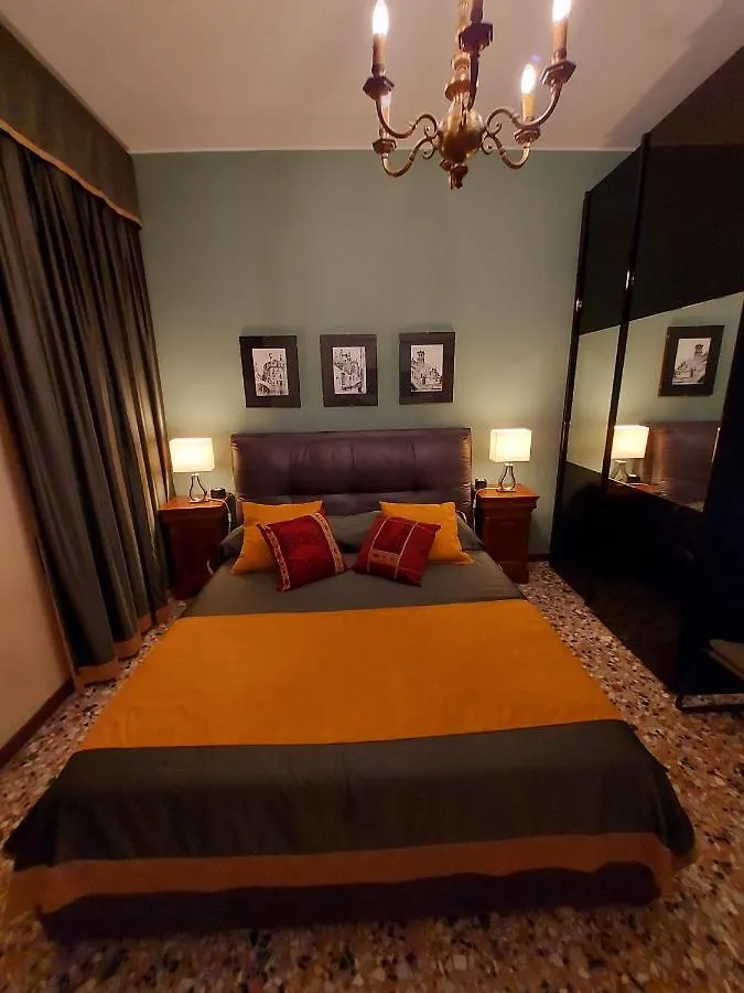 Antico Rio Acqua Dolce Apartment Venice Italy